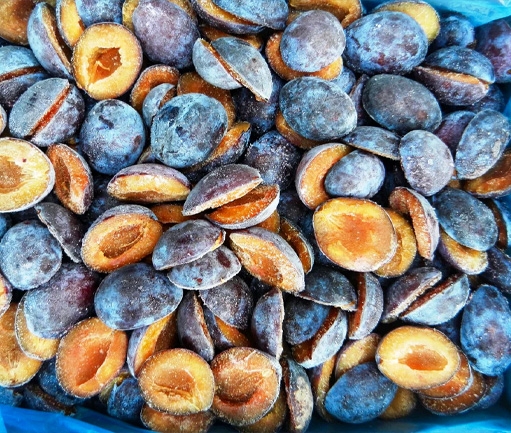 Plum (IQF Frozen)