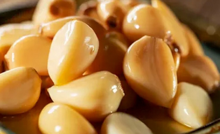 Garlic (Pickled)